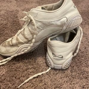 Used nfinity cheer shoes size 10